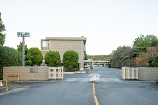 八事斎場