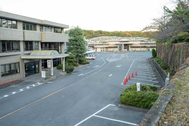 八事斎場 駐車場1