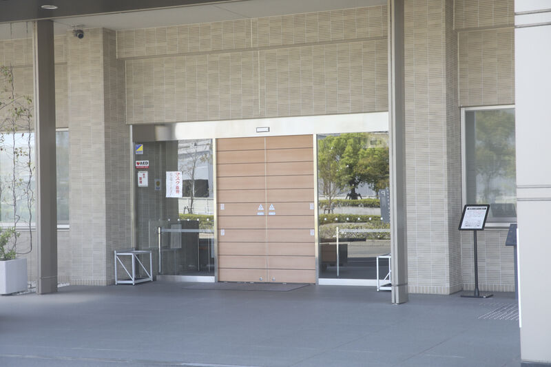 一宮市一宮斎場 玄関