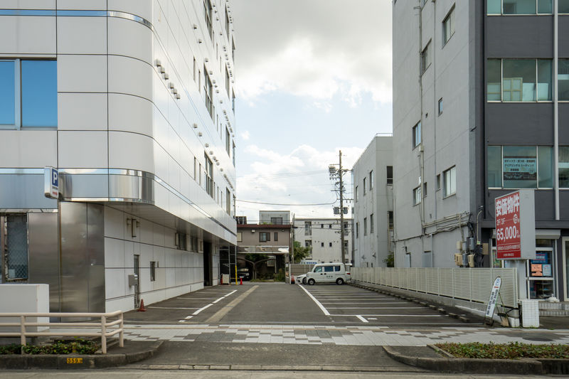 愛昇殿レクストの杜 六番町 駐車場1