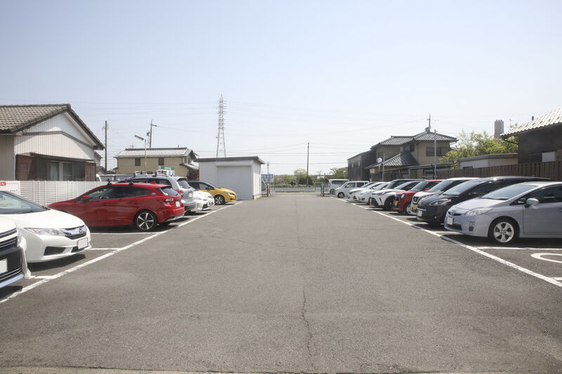 愛昇殿レクストの杜 一宮奥町 駐車場
