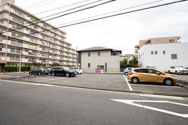 ティア浄心 駐車場1