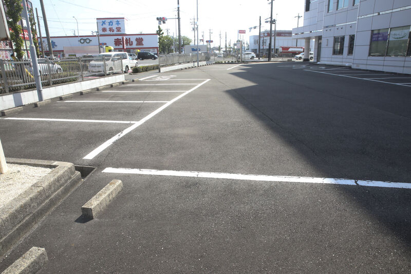 愛昇殿レクストの杜 一宮朝日 駐車場