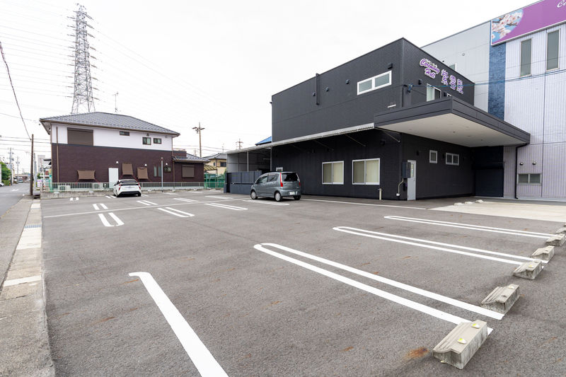 紫雲殿　小田井斎場 駐車場1