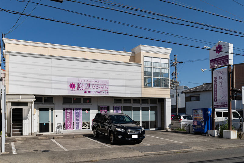 シャオン中川 駐車場1