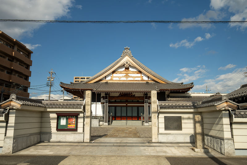善光寺 奉安堂 外観2