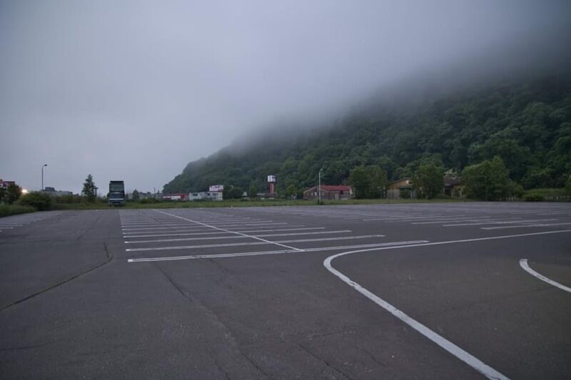 にいはら斎場 駐車場