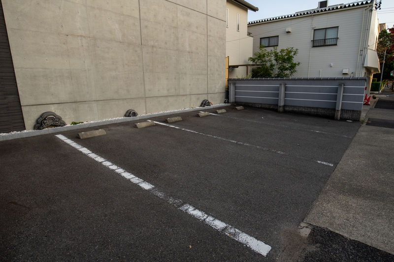 法龍寺会館 駐車場1