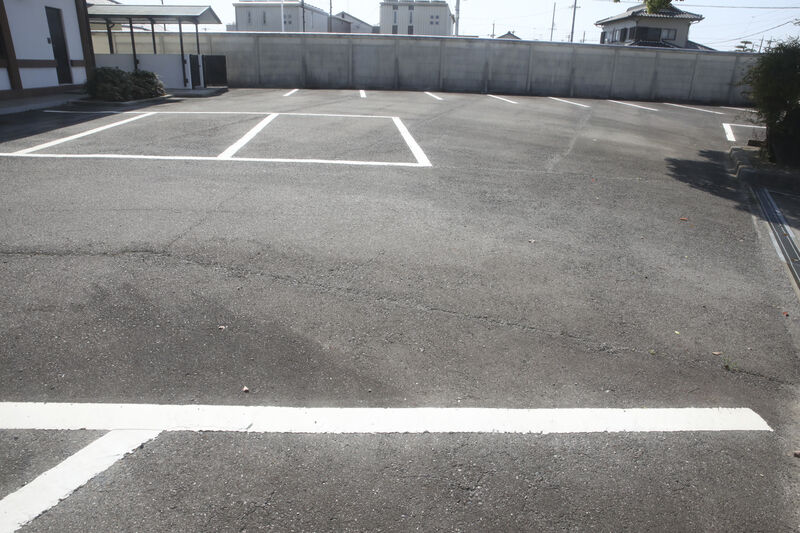 広徳寺ホール 駐車場