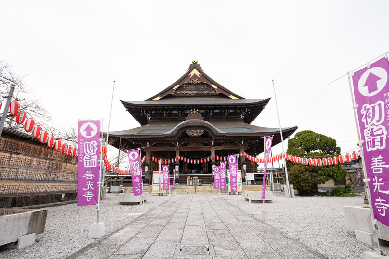 善光寺家族葬会場 外観1
