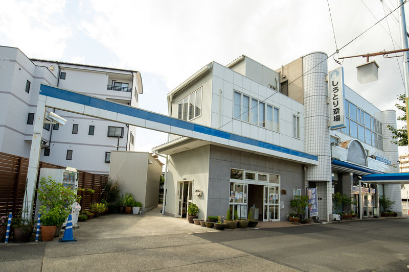 めいしん しろとり斎場 外観3