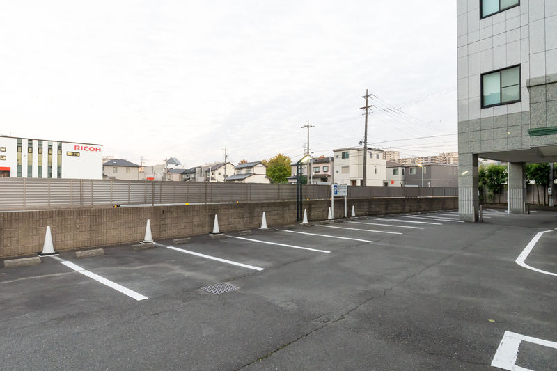 いちやなぎ野並斎場 駐車場1