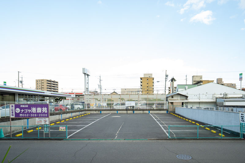 ナゴヤ港斎苑 駐車場2