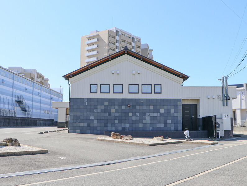大府斎場 外観2