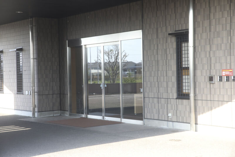 シオン犬山会館 玄関