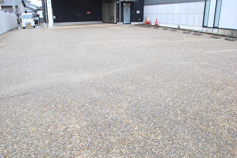やすらぎホール高岡 駐車場
