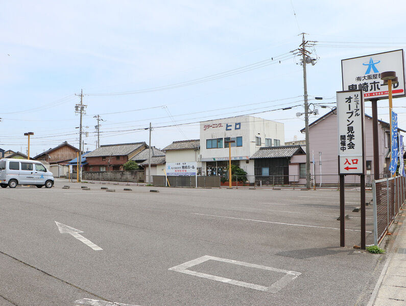 鬼崎ホール 駐車場