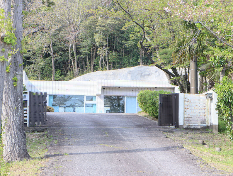 常滑市営火葬場 外観