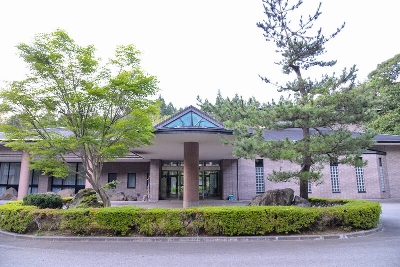 むつ市川内斎場 外観３