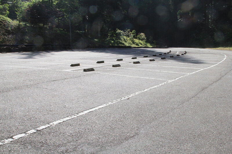 東栄町 富山村斎苑 駐車場