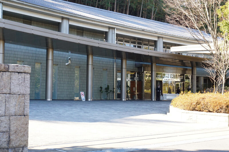 関市総合斎苑わかくさ 入口