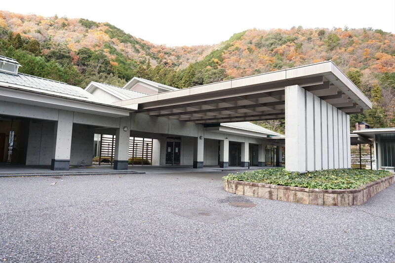 揖斐広域斎場 入口