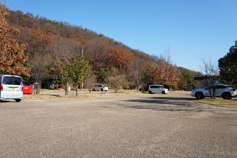 瞑想の森　市営斎場 駐車場