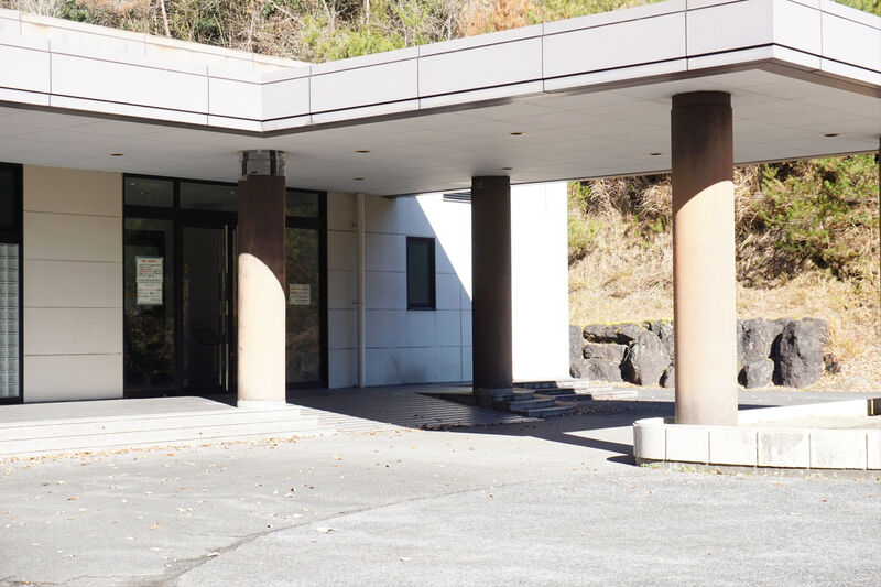 大垣市かみいしづ斎場 入口