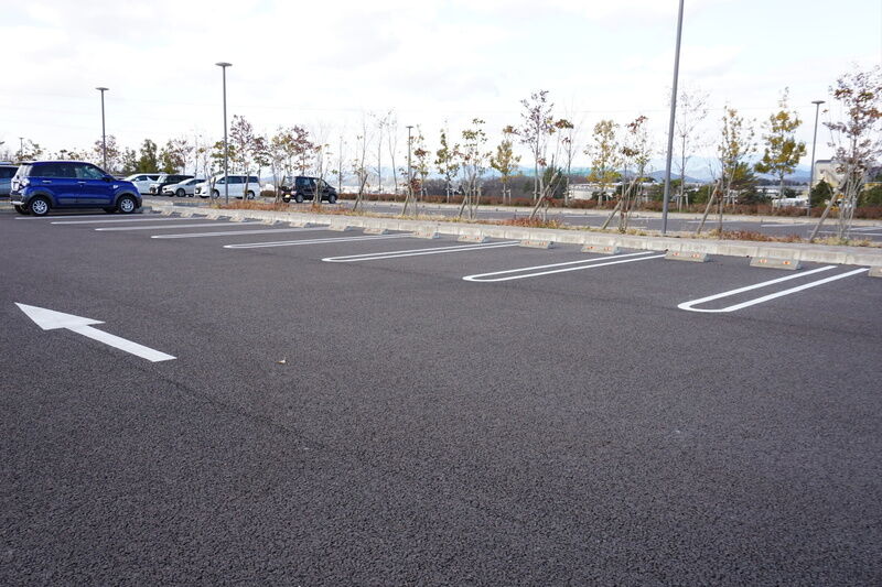 可茂聖苑 駐車場
