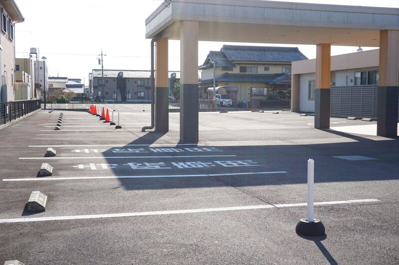 メモワール長森 駐車場