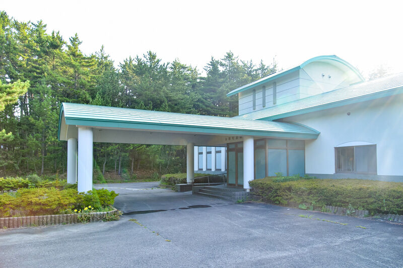 大間町斎場 外観２