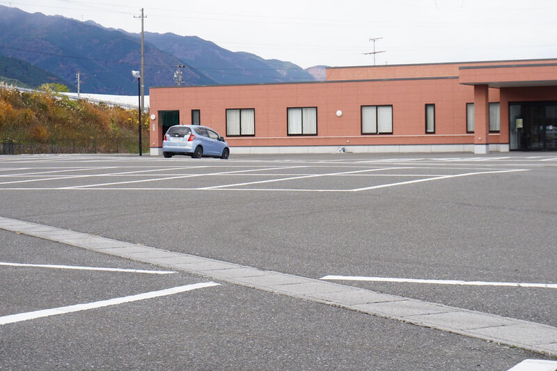 メモリア池田 駐車場