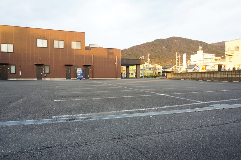 長良セレモニーホール野々村 駐車場