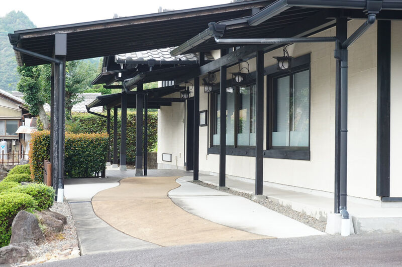 橋本葬祭　七宗ホール 入口２