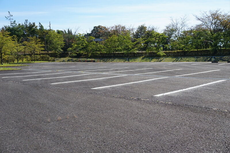 土岐市斎苑美しが峰 駐車場