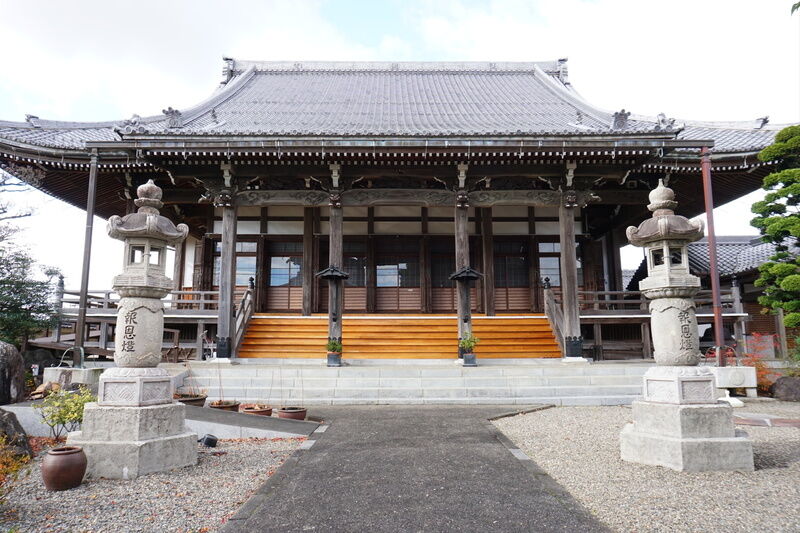 正尊寺 外観２