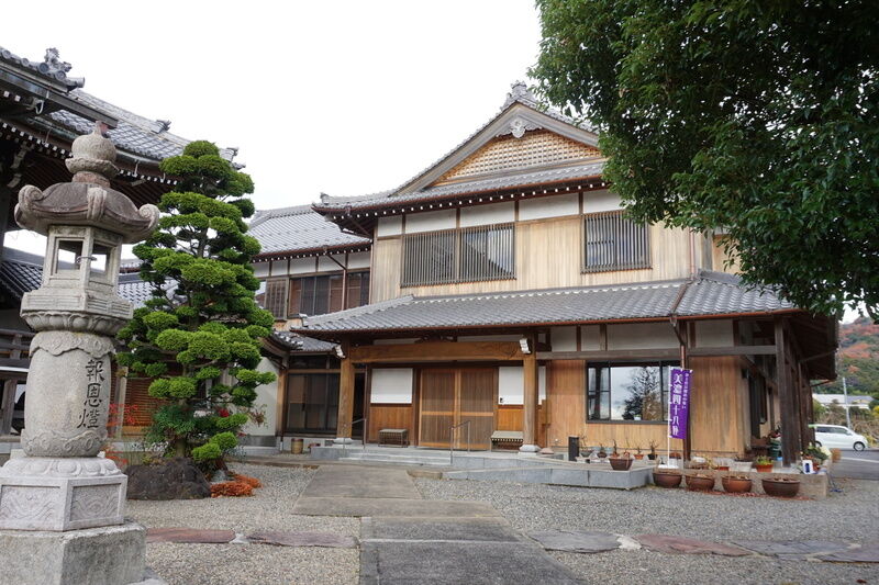 正尊寺 外観３