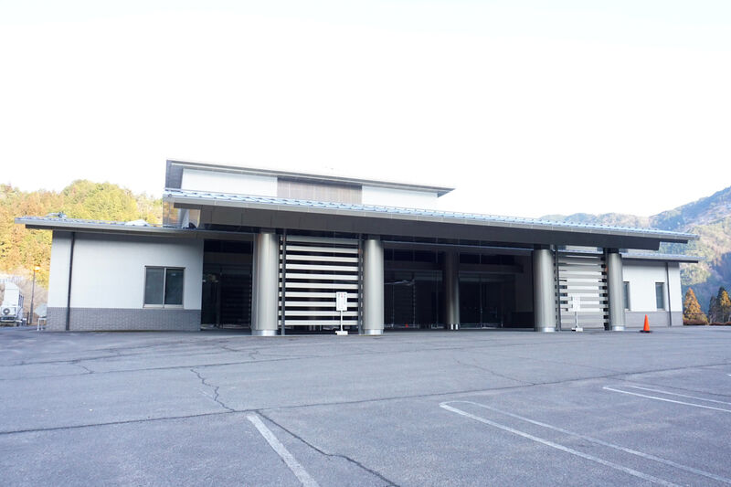 郡上市南部斎苑 外観１