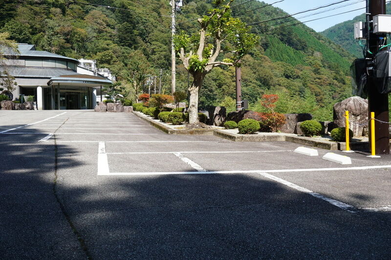 下呂市浄郷苑 駐車場