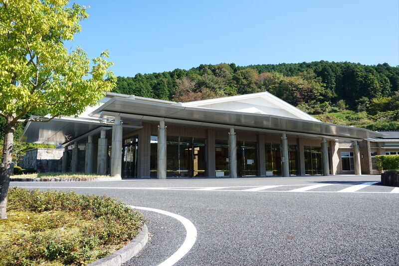 えな斎苑 入口１