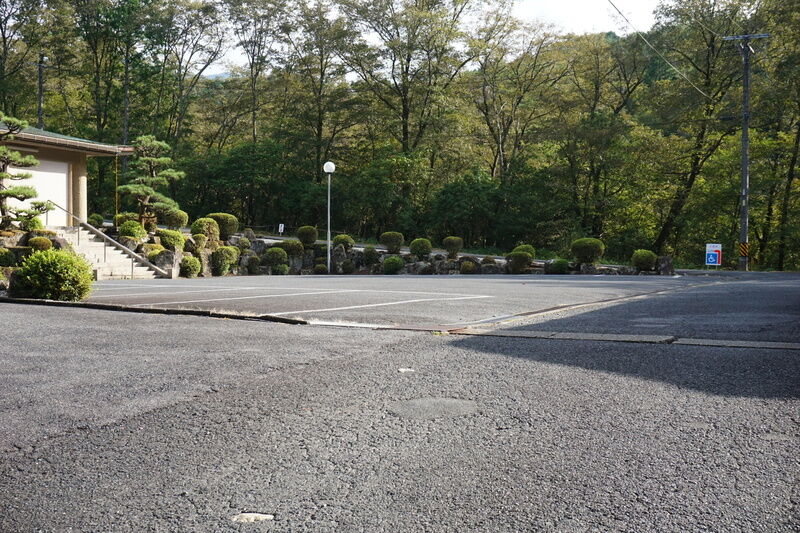 中津川斎場 駐車場