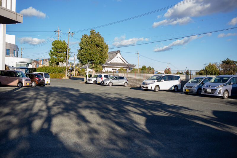 浜松斎場 駐車場１