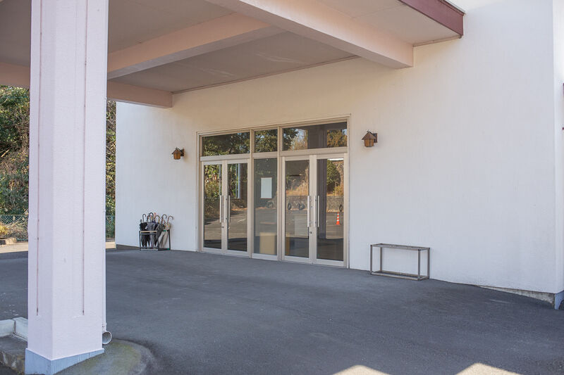 吉田町牧之原市広域施設組合　謝恩閣 出入り口１