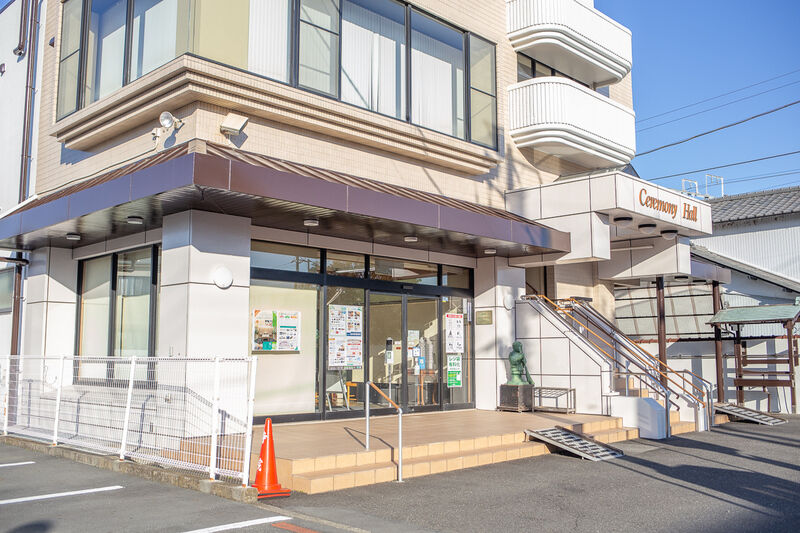 金華堂 本館 出入り口１