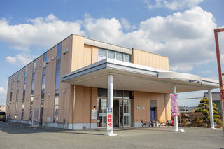 しおん会館