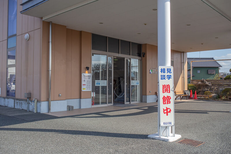しおん会館 出入り口１
