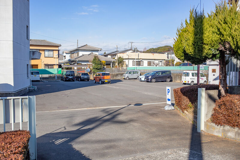 若の宮ホールあかり 駐車場３