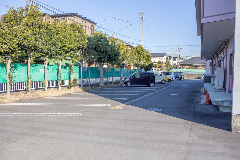 若の宮ホールあかり 駐車場１