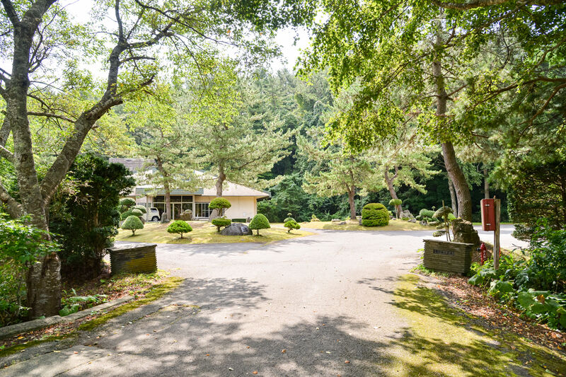 蟹田地区斎場 入口２
