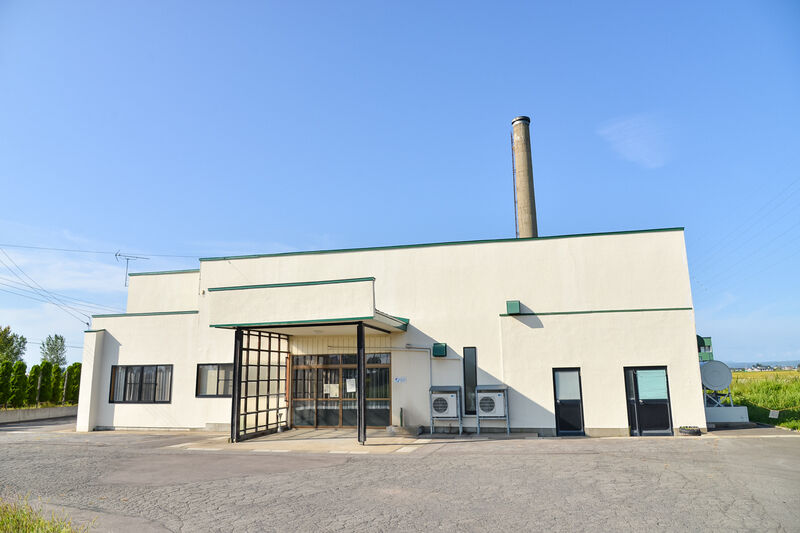 鶴田町火葬場 外観３